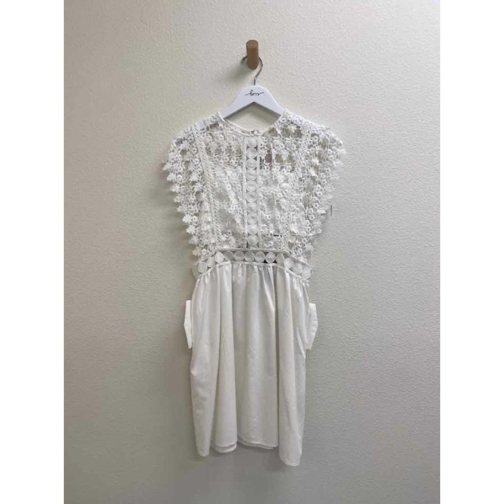 Ambition Dress White Size M NWT